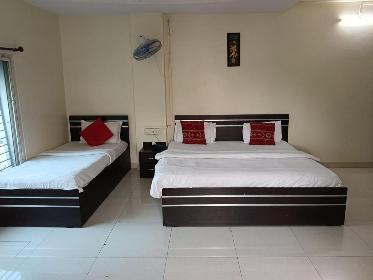 Hotel Mahati Indore Exterior photo
